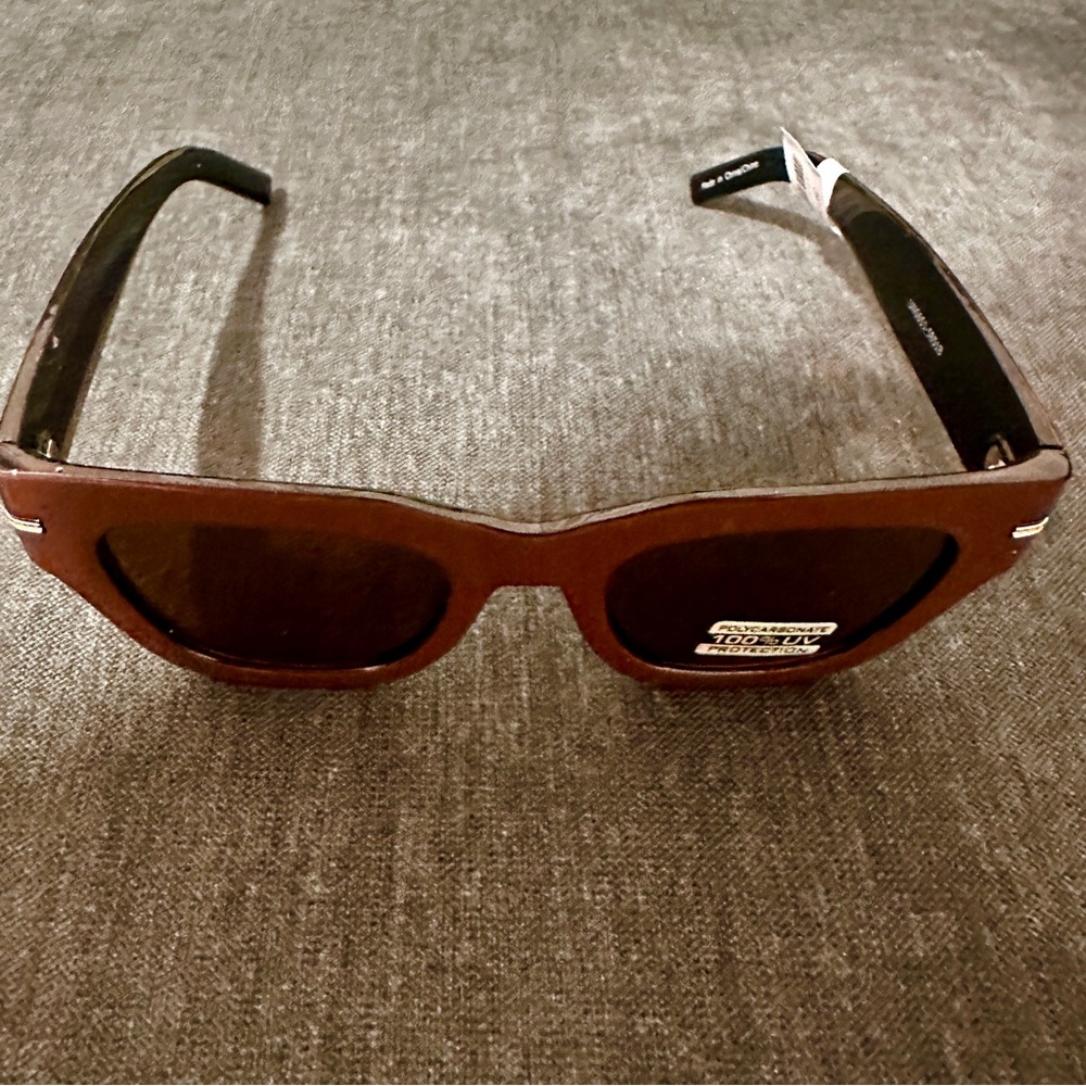 NWT FREE PEOPLE Jackson Two Tone Square Brown Sunglasses sold out online! - Picture 10 of 10